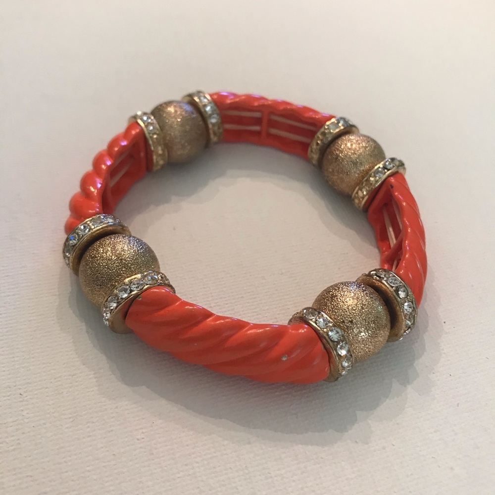 •Coral and Gold Bracelet•